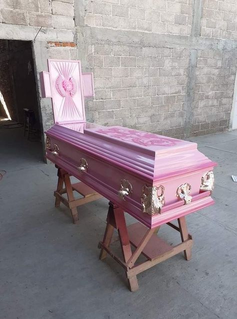 Aesthetic Coffins, Pretty Coffins, Pink Coffin, Hello Kitty Items, Mermaid Art, Creepy Cute, Picnic Table, Pink Aesthetic, Cute Pink