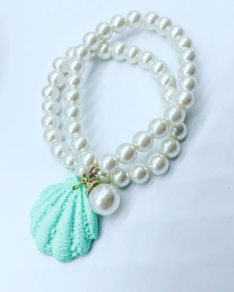 Mint green polymer clay necklace with pearl bracelets Pearl And Clay Bead Necklace, Pearl Clam Necklace, Pearl Necklace Mermaid, Ocean-inspired Pearl Necklace With Pearl Charm, Pearl Necklace With Shell-shaped Pearl Pendant, Jewellery Pearl, Necklace With Pearls, Pearl Jewelry Necklace, Clay Jewellery