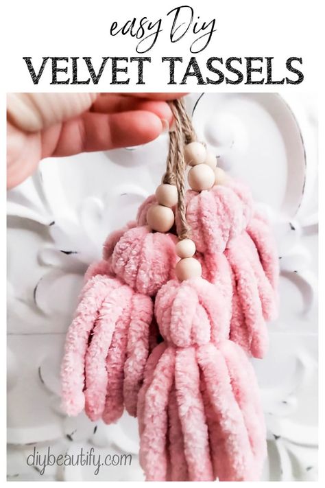 blush pink velvet tassels with wood beads Diy Beaded Tassel, Tassel Art, Seniors Crafts, Yarn Garland, Diy Tassels, Diy Rugs, Tassels Tutorials, Homemade Curtains, Diy Gifts To Sell