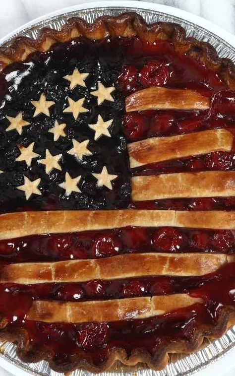 American Flag Cherry Blueberry Pie Cherry And Blueberry Pie, Patriotic Pie 4th Of July, Cherry Blueberry Pie, Fruit Pizza American Flag, Fourth Of July Food Ideas, American Flag Sugar Cookie Pizza, Sweet Chili Sauce Chicken, American Flag Fruit Tart, July Food Ideas