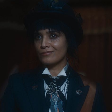 Beelzebub Good Omens S2, Beelzebub Good Omens Icon, Beelzebub Good Omens Season 2, Good Omens Beelzebub, Beelzebub Good Omens, Good Omens Season 2, Rowena Macleod, Kin List, Lord Of The Flies