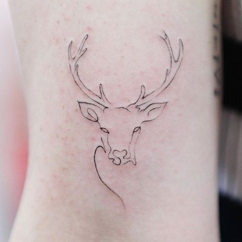 Feminine Deer Tattoo, Deer Antlers Tattoo, Simple Deer Tattoo, Small Deer Tattoo, Deer Tattoos For Women, Buck Tattoo, Deer Tattoos, Tattoos Inspo, Small Deer