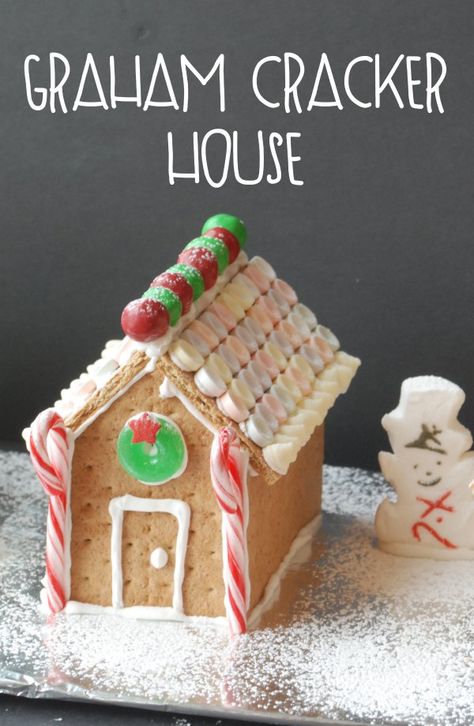 Graham cracker houses are so much easier to make than gingerbread houses {no baking!}, and so much fun for kids of all ages. Pinning this for a snowy day! #PBandG #ad #shop Graham Cracker Houses, Graham Cracker Gingerbread, Graham Cracker House, Graham Cracker Gingerbread House, Cracker House, Christmas Extravaganza, Gingerbread Ideas, Daisy Troop, Gingerbread Diy