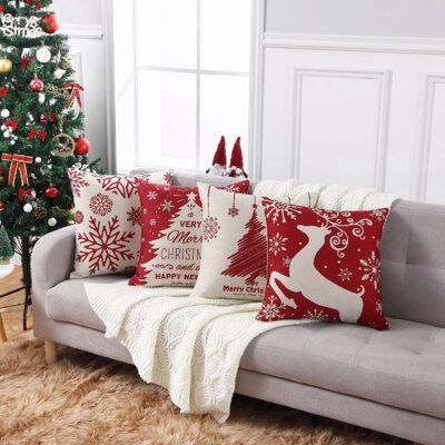 Christmas Throw Pillows Couch, Christmas Couch Decor, Christmas Sofa Decor, Christmas Decor For Home, Christmas Sofa, Xmas Pillows, Cozy Christmas Living Room, Winter Holiday Decorations, Winter Pillows