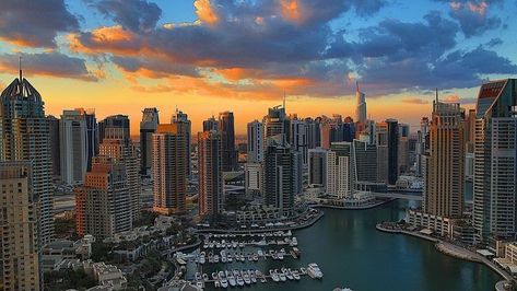 Dubai Aesthetic Wallpaper Laptop, Dubai Pc Wallpaper, Dubai Wallpaper Desktop, Dubai Linkedin Background, Dubai Laptop Wallpaper, Dubai Wallpaper Aesthetic, Wallpapers Pc Computer Wallpaper 4k, Dubai Wallpaper Hd, Dubai Landscape