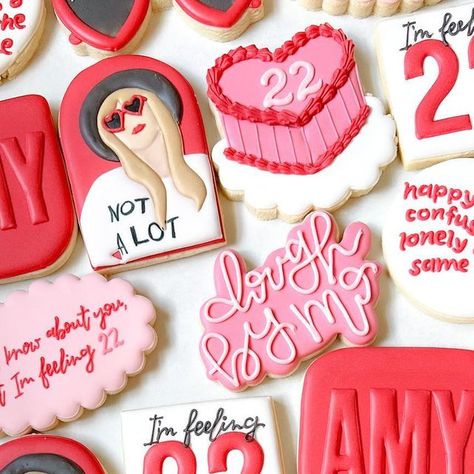 Taylor Swift Birthday Cookies, Swiftie Cookies, Feeling 22 Birthday, Taylor Swift Cookies, 22th Birthday, Swiftie Party, Eras Party, Taylor Swift Birthday Party Ideas, Swift Party