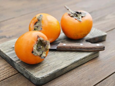 Persimmon Benefits, Canada Food Guide, Persimmon Recipes, Persimmon Fruit, Canada Food, Fruits Images, Healthy Oils, Nutrition Education, Nutrition Advice