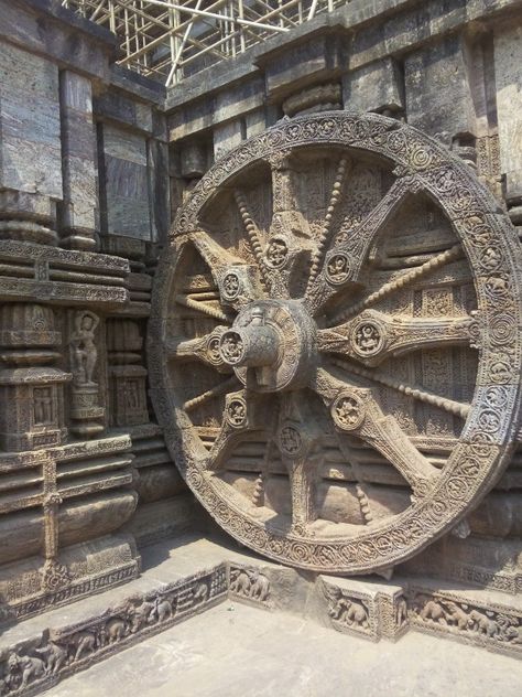 Wheel of Sun Temple..Konark..India.. Konark Sun Temple, Sun Temple, Watercolor Painting, Watercolor Paintings, Temple, Wheel, Paintings, India, Sun