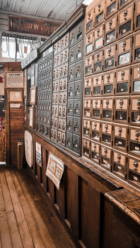 Old Western Post Office, Post Office Interior Design, Vintage Office Building, Vintage Post Office Aesthetic, Fantasy Post Office, Postman Aesthetic, Old Office Aesthetic, Post Office Aesthetic, Vintage Office Aesthetic