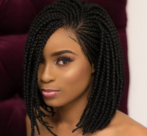 Bob Box Braids Styles, Short Bob Braids, Diamond Face Hairstyle, Short Hair Twist Styles, Ghana Weaving, Lemonade Braids Hairstyles, Senegalese Twist Hairstyles, Bob Braids Hairstyles, Short Box Braids Hairstyles