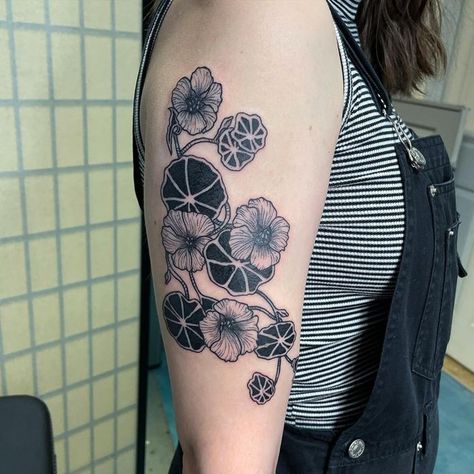 Nasturtium Tattoo Black And White, Nasturtium Tattoo, Oregon Tattoo, Pnw Tattoo, Portland Tattoo, First Tattoo Ideas, Flash Tats, Art Nouveau Tattoo, Tattoo Black And White