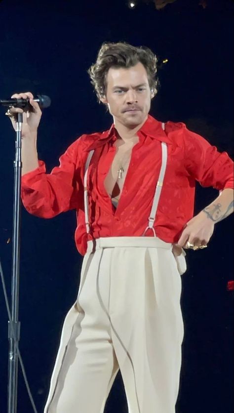 Harry Styles Love On Tour Outfits, Love On Tour Outfits, Harry Styles Outfit, Harry Styles Tour, October 8, Ft Lauderdale, Harry Styles Love On Tour, Tour Outfits, Harry Edward Styles