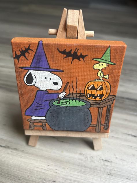 Hand-painted mini canvas, easel included Cute Fall Diy Crafts, Halloween Painting Snoopy, Cottage Core Canvas Painting, Cute Doodle Paintings, Snoopy Halloween Paintings On Canvas, Painting Ideas On Canvas Family, Fall Painting Ideas Aesthetic, Simple Autumn Painting Ideas, Mini Board Painting