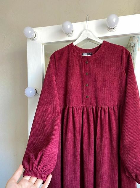 Simple Dress Casual, Muslim Outfits Casual, Stylish Short Dresses, Fashion Top Outfits, Salwar Kamiz, Mode Abaya, Modest Dresses Casual, Trendy Dress Outfits, Designer Dresses Casual