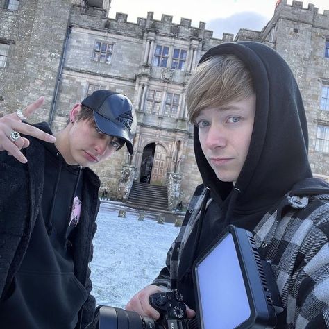 Sam And Colby Paranormal, Sam And Colby Ghost Hunting, Colby Brock And Sam Golbach, Samuel Golbach, Sam And Colby Merch, Sam Colby, Sam And Colby Fanfiction, Sam Golbach, Love Sam