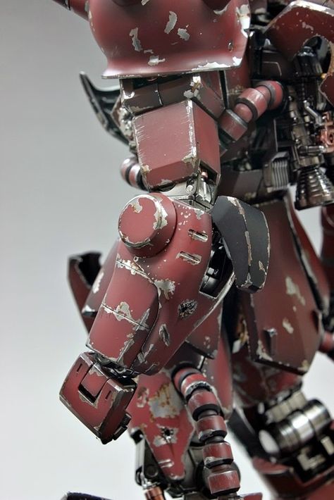 Gundam Tutorial, Battle Damage, Zaku Ii, Perfect Grade, Gundam Custom Build, Gunpla Custom, Custom Gundam, Gundam Art, Model Paint