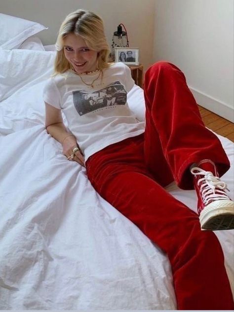 Downtown Girl, Red Pants, This Year, Converse, Ootd, Pants, Red, On Instagram, Instagram