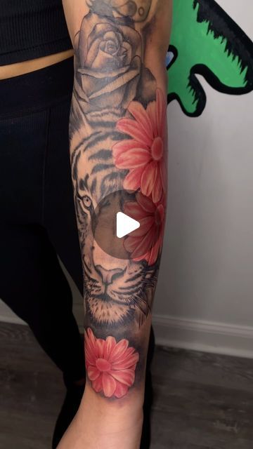 Jay Inkk on Instagram: "Half sleeve tiger piece 🌸 

Official Account
Booking Link On IG @jay_inkk_

I create for the luv of art, not for the clout. Stay Locked!! 

#jayinkk #tattooartist #clevelandtattoos #tattoonumbingcream #explore #ink #tattoorealism #tattooidea #armtattoo" Women Tiger Tattoo, Tattoo Ideas Female Half Sleeve, Summer Walker, Numbing Cream, Theme Tattoo, Upper Arm Tattoos, Tiger Tattoo, Official Account, Pretty Tattoos