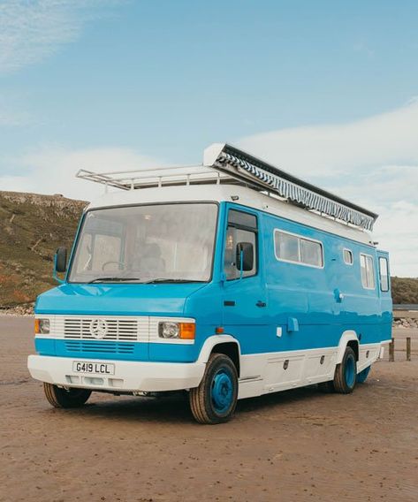 inside this mercedes-benz camper van is a beach house on wheels Mercedes Benz Camper, Beach Hut Interior, Party Trailer, Benz Interior, Home Cinema Speakers, Futuristic Party, Van Decor, Mercedes Benz Interior, Mobile Living