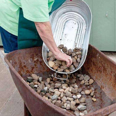 Vintage Wheelbarrow Ideas, Wheelbarrow Planter Ideas Rustic, Backyard Ideas Kids, Wheelbarrow Planter Ideas, Wheel Barrel Planter, Vintage Wheelbarrow, Wheelbarrow Planter, Fairies Garden, Wheelbarrow Garden