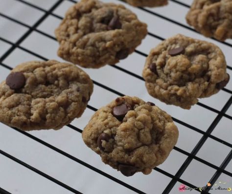 tofu-cooling Tofu Cookies, Vegan Butter Substitute, Chocolate Silk Pie, Chocolate Chip Cookies Ingredients, Vegan Cookie, Vegan Cookies Recipes, Cookies Sugar, Vegan Chocolate Chip Cookies, Tofu Dishes