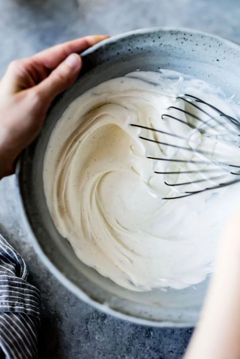 This luscious whipped mascarpone takes 5 minutes to make and holds for 2 days in the fridge. Perfect to dollop on cakes, pies, and puddings! Butterscotch Tart, Buckwheat Honey, Mascarpone Whipped Cream, Whipped Mascarpone, Pumpkin Cream Pie, Bojon Gourmet, Whipped Cream Recipe, Vanilla Bean Cheesecake, Berry Yogurt