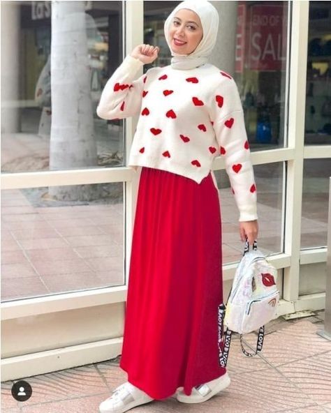 Blouse Casual Fashion, Hijab Trends, Hijab Fashionista, Gaun Fashion, Muslim Women Fashion, Modesty Fashion, Muslim Fashion Hijab, Hijabi Outfits Casual, Muslim Fashion Dress