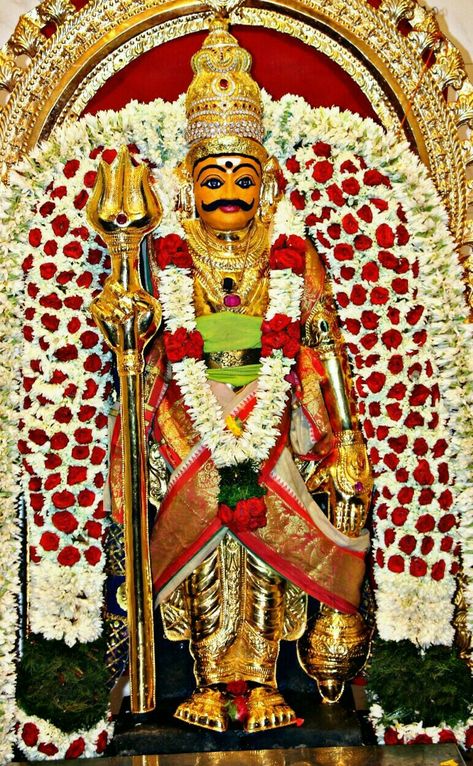 Sri muneeswaran Muneeswaran Image, Muniswaran Wallpaper, Hanuman Wallpapers, Shiva Family, Pictures Of Shiva, Lord Photo, Lord Hanuman Wallpapers, Hanuman Wallpaper