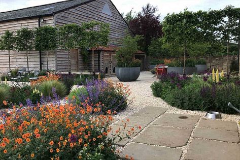 Farm courtyard garden in the countryside | Bestall & Co Farm Courtyard, Country Courtyard, Bloom Design, Modern Country Style, Courtyard Design, Gravel Garden, Farm Barn, Large Planters, Courtyard Garden