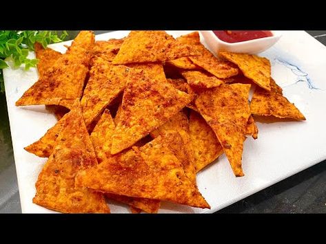 EVDE DORİTOS CİPS YAPMAK BUKADAR KOLAY 👌 1 YUFKA ile 2 TEPSİ CİPS YAPIMI 👍 Doritos Chips Recipe - YouTube Chips Recipe, Snack Recipes, Chips, The Creator, Ethnic Recipes, The World, Music, Aperitif