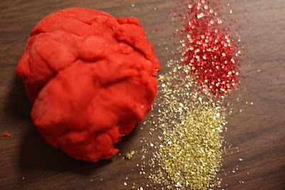 "lucky Chinese play dough" for Chinese new year! red with gold glitter. love it!! Red Food Dye, Fairy Dust Teaching, Chinese New Year Crafts For Kids, Chinese New Year Party, Chinese New Year Activities, Chinese Crafts, Chinese New Year Crafts, New Years Activities, Art Chinois