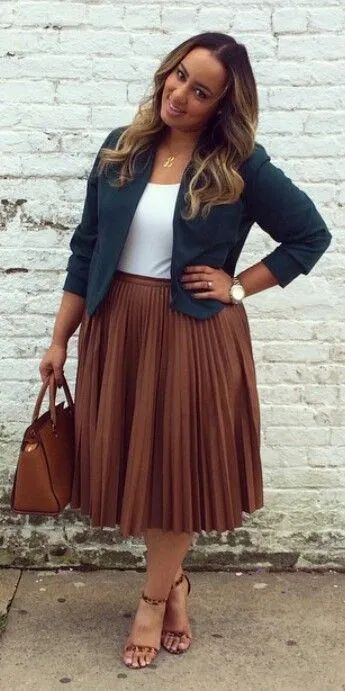 Plus Size Business Attire, Mode Hipster, Plus Size Fashion Tips, Woman Outfit, Gaun Fashion, Look Plus Size, Trendy Skirts, Fashion Trends Winter, Summer Work Outfits