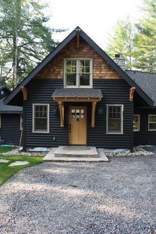 Blue Log Cabin Exterior, Black Siding White Trim, Scandi Cabin, Tiny House Exterior Ideas, Craftsman Cabin, Cabin Colors, Vermont Cabin, Log Cottage, Black Homes