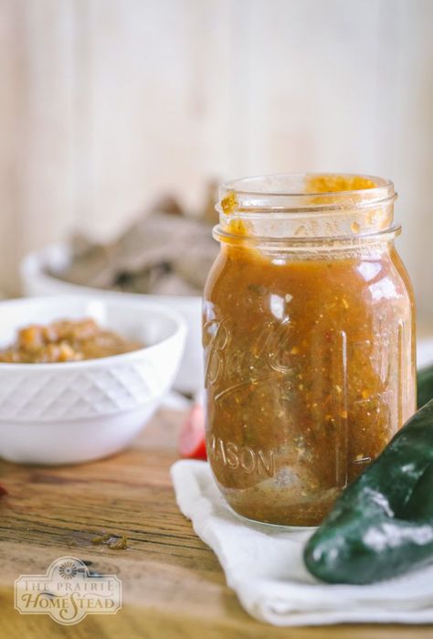 This roasted poblano salsa recipe can be canned or frozen for later and uses simple, fresh ingredients you likely already have in your garden or pantry! Poblano Pepper Salsa, Poblano Salsa Recipe, Poblano Salsa, Poblano Peppers Recipes, Poblano Sauce, The Prairie Homestead, Prairie Homestead, Roasted Poblano, Pepper Salsa