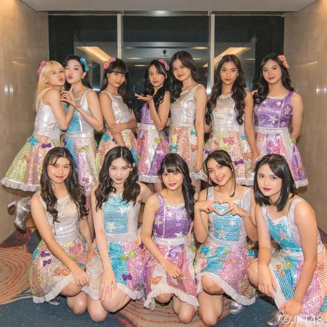 Nama Grup Aesthetic Girl, Fotbar Family Rp Squad, Marsha Jkt48 Cosplay, Theater Jkt48, Community Group, Summer Festival, New Era, Festival