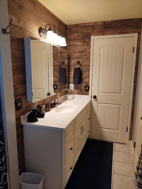 Rustic Shiplap Bathroom, Pine Bathroom Walls, Tongue And Groove Bathroom Ideas, Pine Bathroom Ideas, Brown Shiplap Bathroom, Cabin Style Bathroom Ideas, Tongue And Groove Walls Bathroom, Pine Walls Bathroom, Wood Shiplap Bathroom