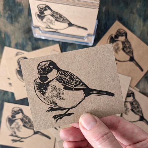 When you have an event coming up soon and forgot to order business cards... . ...just rummage around for scraps of Kraft card, look out a small cute stamp, print up your details on some labels - and you're good to go! 😊👍🏼 . . . . . . #sparrow #birdart #cutebird #linoprint #miniprint #businesscard #makeyourown #linocut #printmaking #printmakersofinstagram #womenwhoprint Linocut Business Card, Stamp Print, Lino Cuts, Linocut Printmaking, Arts Ed, Cute Birds, Bird Art, Linocut, Printmaking