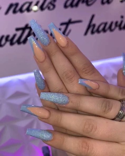 326 Likes, 4 Comments - NAIL STORY OF CHINO HILLS (@nailstory_ca) on Instagram: “❄️Periwinkle & pixie please 🧚‍♂️💍✨ __________ 💅🏼Nude & periwinkle blue coffin nails with fairydust…” Perrywinkle Nails Prom, Perrywinkle Nails, Light Blue Sparkle Nails, Periwinkle Nails Designs, Periwinkle Nails, Blue Coffin Nails, Birthday Nail Designs, Red Acrylic Nails, Halloween Acrylic Nails