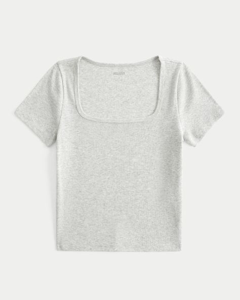 Women's Ribbed Square-Neck Baby Tee | Women's Tops | HollisterCo.com Mode Zara, Real Christmas, Corsets And Bustiers, Cute Preppy Outfits, Top Graphic Tees, Really Cute Outfits, Soft Shorts, Preppy Outfits, Dream Clothes