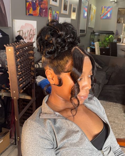 First attempt on a double ponytail came out cute 🥰 who wants to book the look? December bookings open ……………….#browardhairstylist #daviestylist #updos #ponytail Updos Ponytail, Double Ponytail, Coming Out, Hair Stylist, Quick Saves