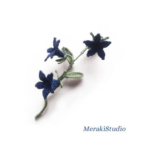 Bluebell Crochet, Buttons Earrings, Floral Witch, Bluebell Flower, Blue Bell Flowers, Clay Crafts For Kids, Crochet Jewellery, Crochet Brooch, Crochet Jewelry Patterns