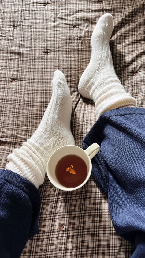 Cozy Socks Aesthetic, Knitting Sock, Aesthetic Socks, Valentines Socks, Socks Aesthetic, Cable Knit Socks, Socks Packaging, Winter Outfits Aesthetic, Insta Inspiration