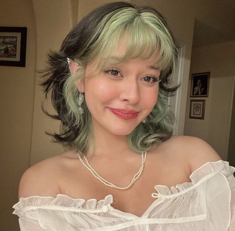 Pastel Green Hair, Straight Hair Cuts, Fairy Hair, Hair Help, Haircut And Color, Pastel Hair, Box Braids Hairstyles, Hair Inspo Color, Dream Hair