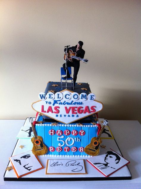 Elvis Presley cake by Lea Layton Elvis Themed Birthday Party, Elvis Birthday Party, Elvis Presley's Birthday, Elvis Party, Elvis Cake, Elvis Cakes, Pour Cake, Elvis Presley Cake, Elvis Birthday