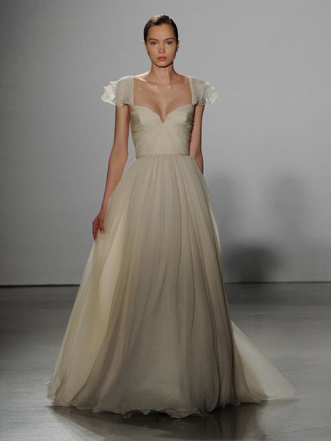 Silk Chiffon Wedding Dress, Chiffon Ball Gown, Amsale Wedding Dress, Amsale Bridal, Beautiful Boho Dresses, Sleeves Wedding Dress, Dress 2016, Bridal Fashion Week, Ruched Bodice