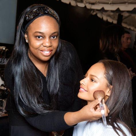 Legendary Makeup Artist Pat McGrath's Cosmetics Line Reaches $1 Billio – BOTWC Pat Mcgrath Makeup, Vaseline Beauty Tips, Black Health, Batons Matte, Natural Skin Care Routine, Celebrity Makeup Artist, Beauty Regimen, Best Beauty Tips, Trendy Makeup