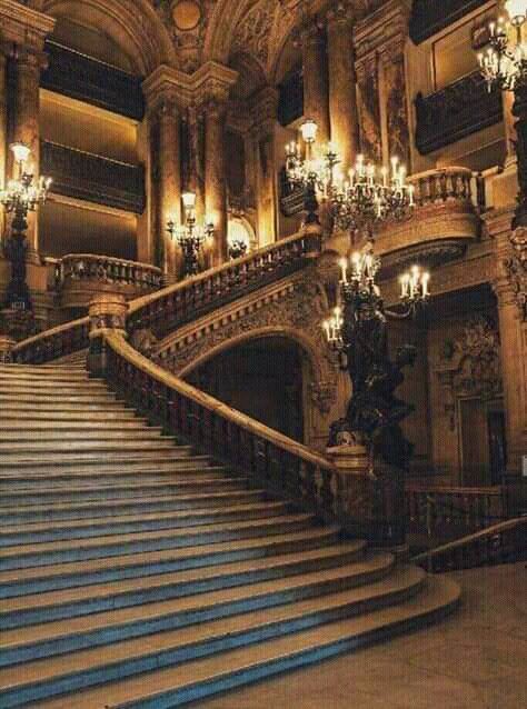 Opera House Interior, Royal Castles Interior, Castle Aesthetic Interior, Palais Garnier Paris, Aesthetic Castle, Inside Castles, Main Staircase, Paris Opera House, Aesthetic Collection