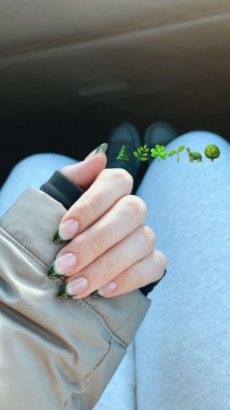 Ariana Greenblatt Nails, Aritzia Superpuff, Ariana Greenblatt, Super Puff, 2023 Vision, Green Nails, Nail Inspo, Vision Board, Converse