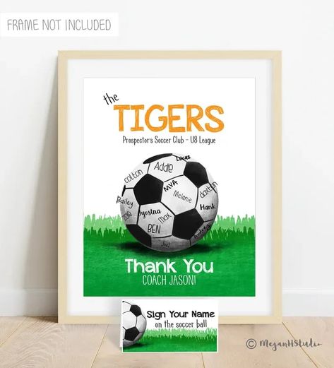 soccer coach gift ideas from the team, signature poster Soccer Snacks, Coach Presents, Soccer Team Gifts, Soccer Coach Gifts, Fingerprint Guestbook, Soccer Theme, Soccer Coach, Soccer Party, Soccer Coaching