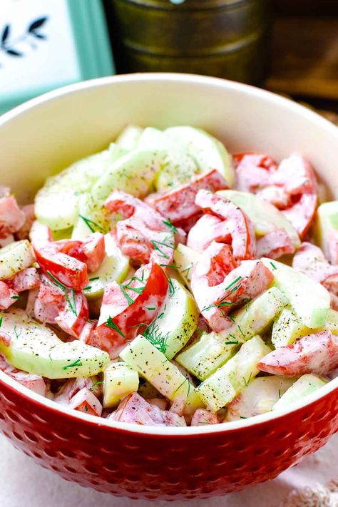 Cucumber Tomato Onion Salad, Tomato Onion Salad, Creamy Cucumber Tomato Salad, Cucumber Onion Salad, Cucumber And Tomato Salad, Tomato Mozzarella Salad, Tomato And Onion Salad, Cucumber And Tomato, Salad Appetizer Cups